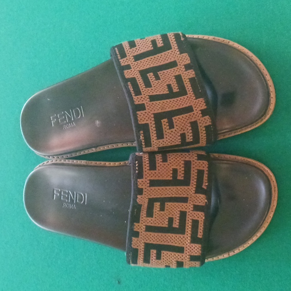Fendi Roma slides